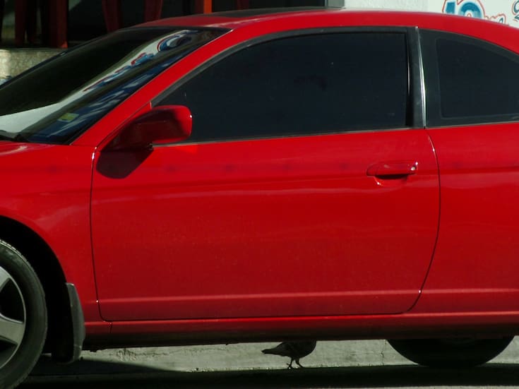 Buscan aclarar norma sobre vidrios polarizados para evitar detenciones a turistas