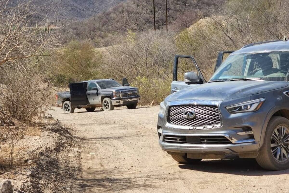 Asegura Policía Estatal vehículos en camino de San Antonio de la Huerta
