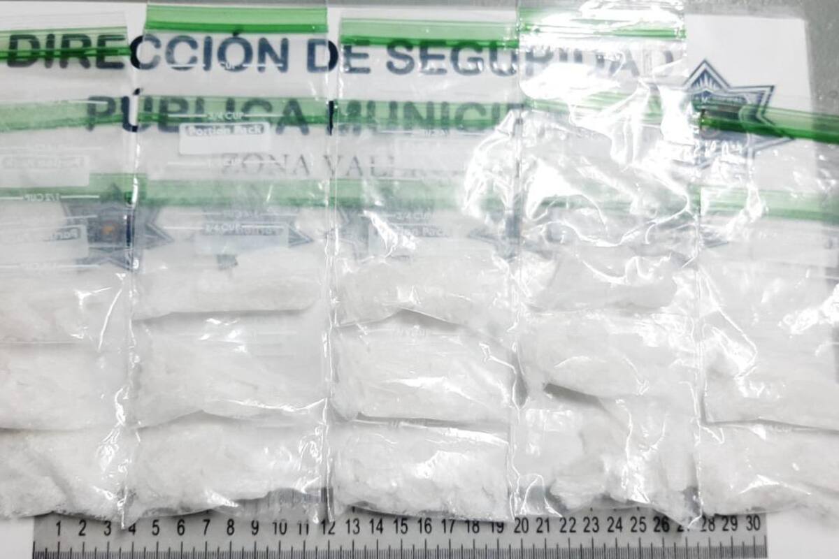 Arrestan a dos con arma y drogas en Los Algodones