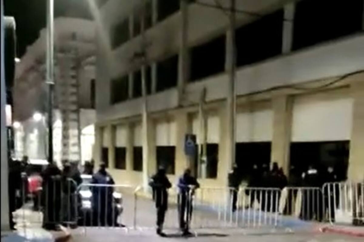 VIDEO: Reabren accesos de Palacio Municipal de Hermosillo tras nueve días bloqueados por manifestantes