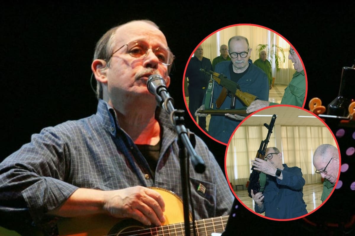 Silvio Rodríguez recibe el fusil AKM que pidió para defender a Cuba de Estados Unidos por manos del presidente Miguel Díaz-Canel en el MINFAR