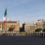 19 de septiembre: Claudia Sheinbaum encabeza izamiento de bandera en memoria de las víctimas de los sismos de 1985 y 2017 mientras el país se prepara para el Segundo Simulacro Nacional