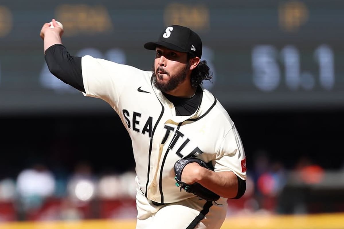 El mexicano Andrés Muñoz llega a 102 salvamentos, supera a J.J. Putz y entra al top 3 histórico de los Mariners