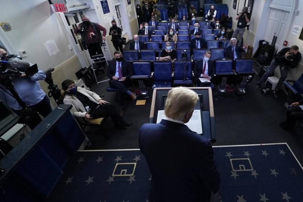 Acusan censura contra Trump por cortar mensaje desde Casa Blanca sobre elecciones en EU