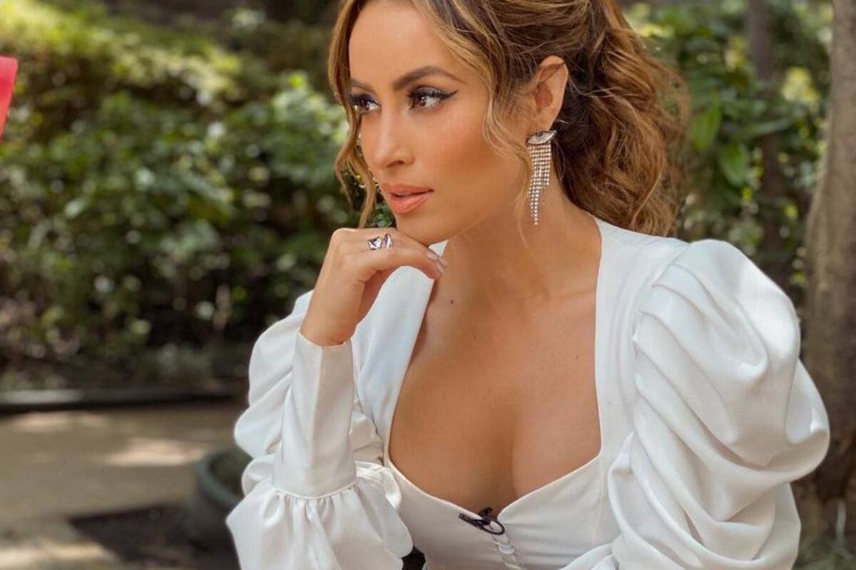 Cynthia Rodríguez se hizo cirugía para aumentar su busto