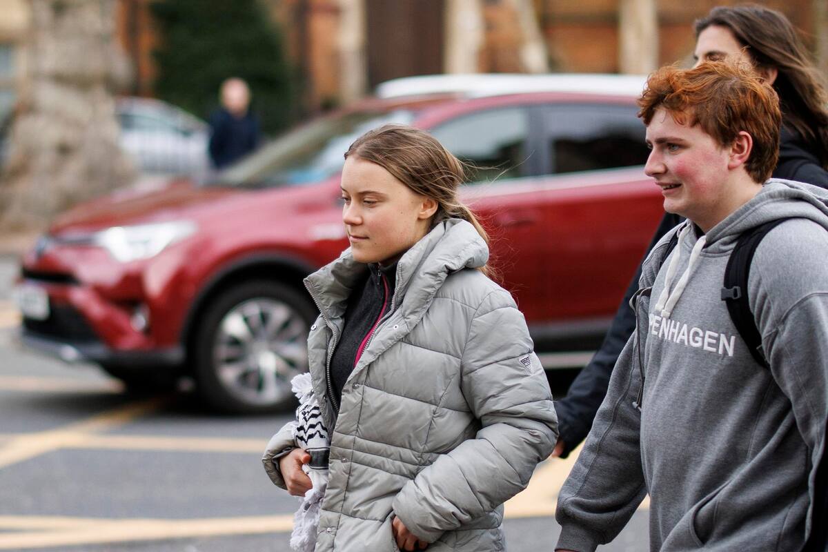 Juez británico retira cargo contra Greta Thunberg por desorden público