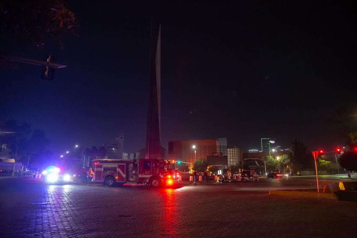 Conductor embiste a motociclista en Zona Río y escapa; la víctima fue trasladada a un hospital. Foto: Border Zoom