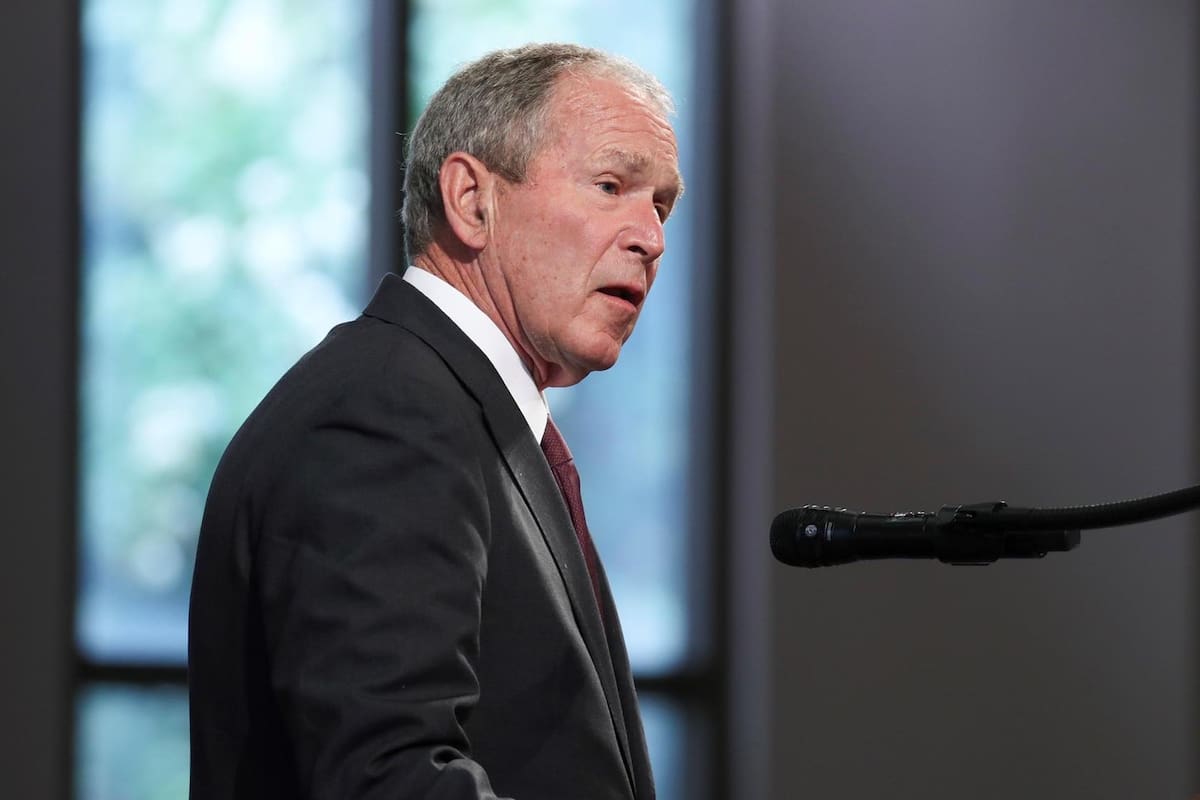 George Bush se arrepiente de no haber hecho reforma migratoria: Entrevista