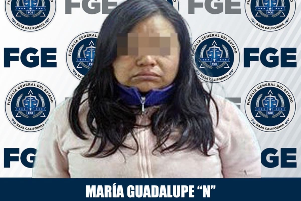 Mujer armada con navaja es enviada a prisión preventiva tras causar destrozos y amenazar vecinos