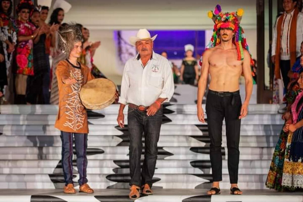 Benjamín se siente muy orgulloso de haber heredado el oficio de talabartero