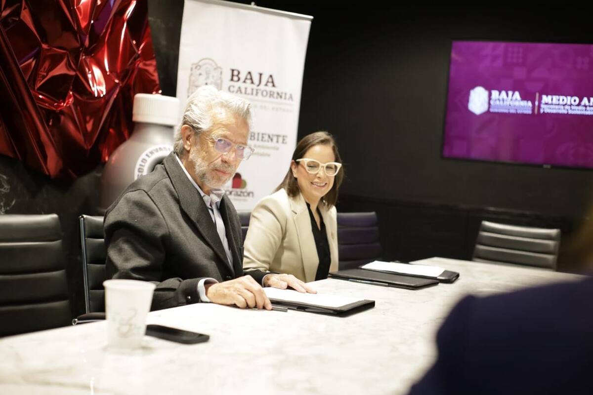Firma de convenio de la Secretaría del Medio Ambiente y Desarrollo Sustentable de Baja California y la asociación civil sin fines de lucro Ecoce (Ecología y Compromiso Empresarial).