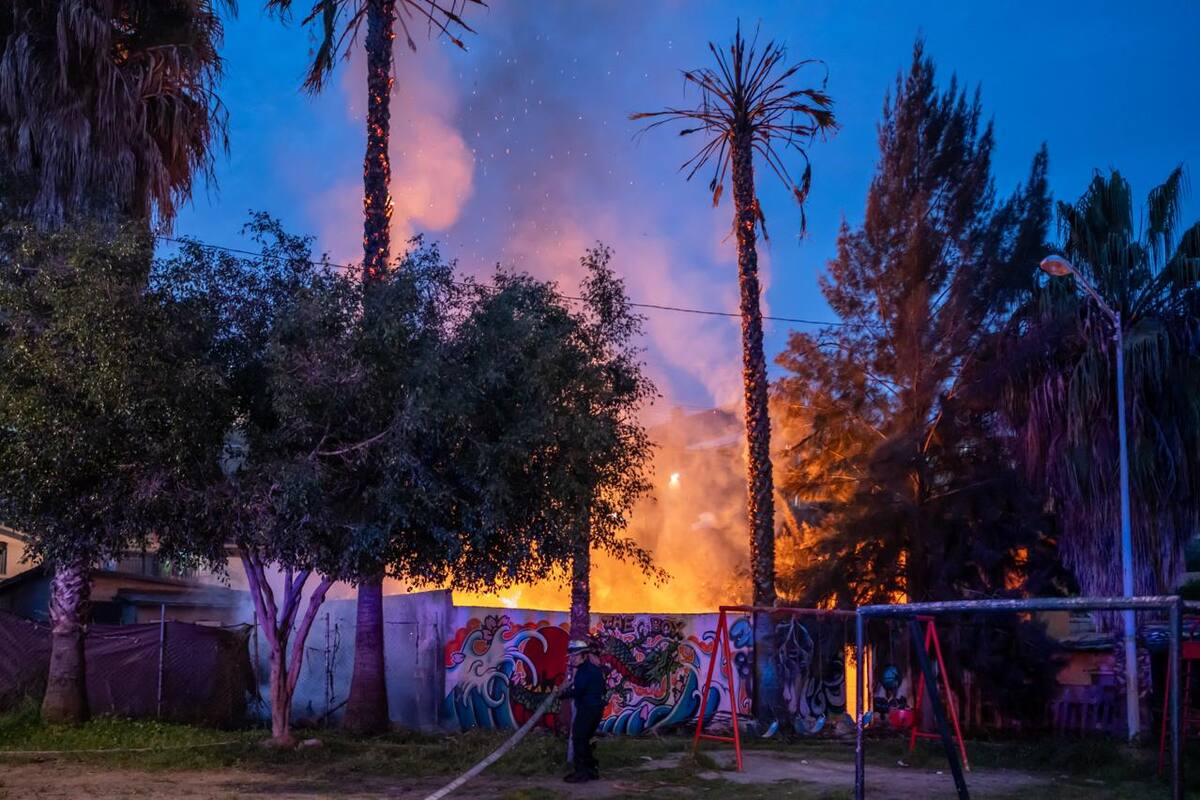 Incendio en vivienda de la Anexa Postal deja daños parciales en tres inmuebles