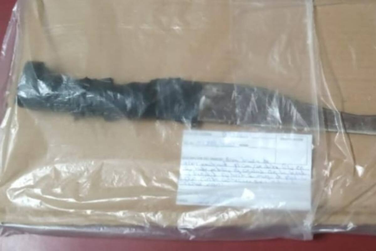 Armado con machete es detenido por policías