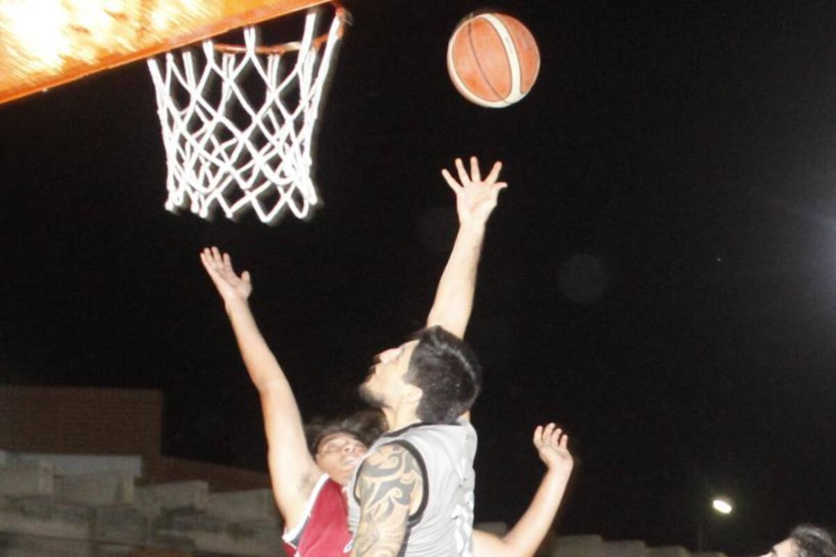 Termina Renasi a la cabeza en Torneo Streetball HMO