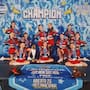 Porristas cachanillas de la Secundaria 18 de Marzo conquistan Colombia y vuelven con el campeonato