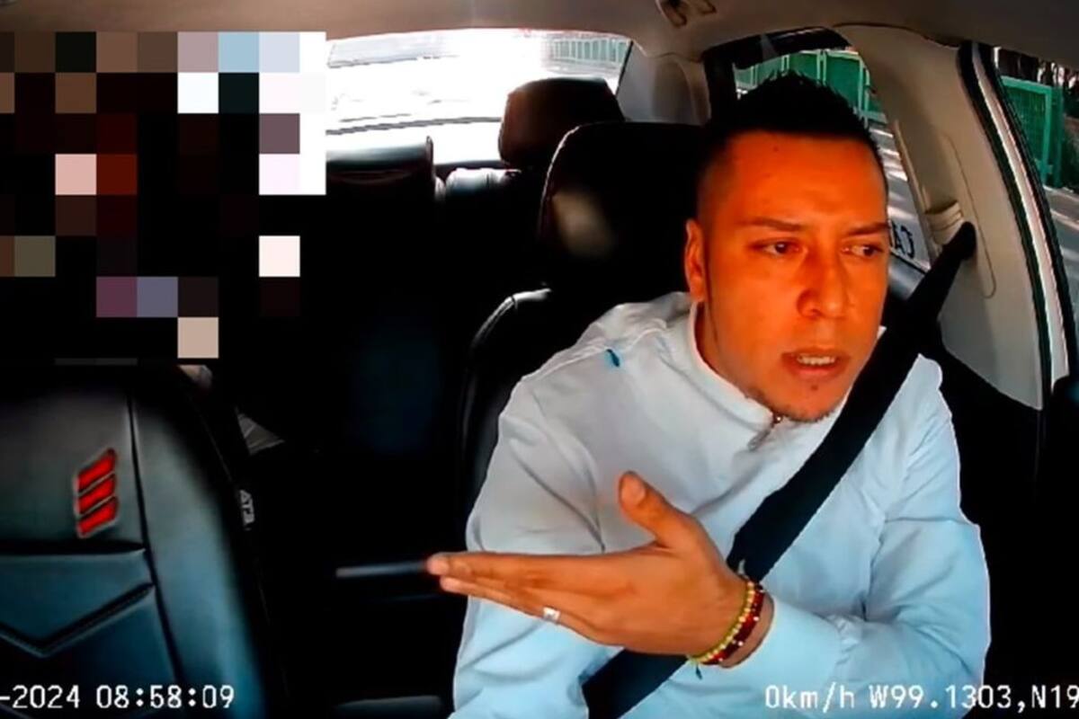 Captan a mujer amenazando a taxista con “acusarlo de acoso” por manejar lento