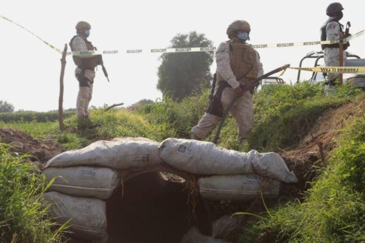 Detectan más de 100 'huachitúneles' para robo de combustible