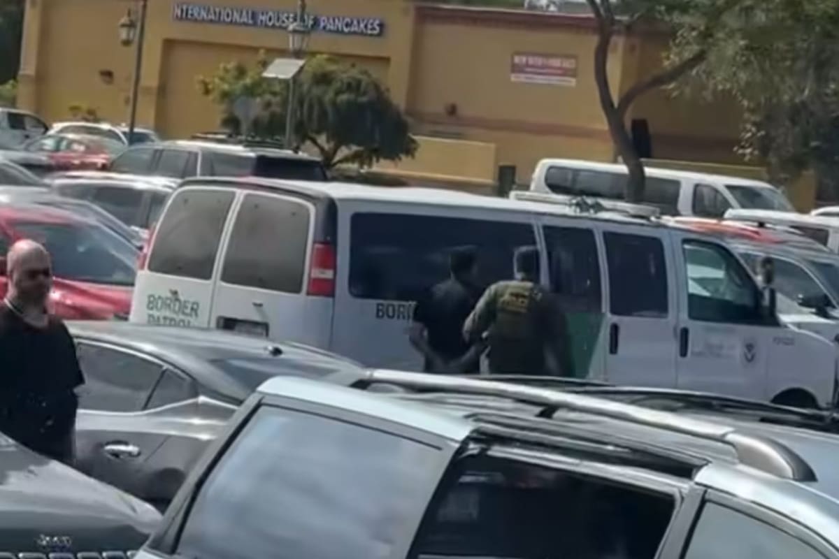Persecución de Patrulla Fronteriza termina en centro comercial Las Américas
