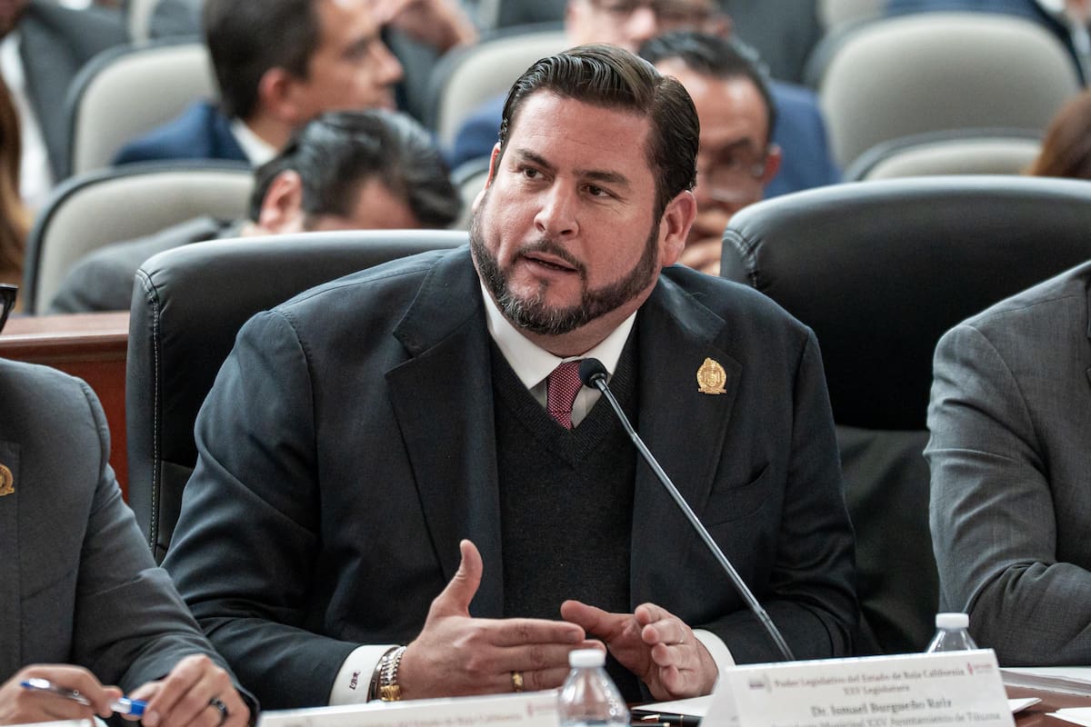 Presenta Burgueño propuesta de Ley de Ingresos 2026