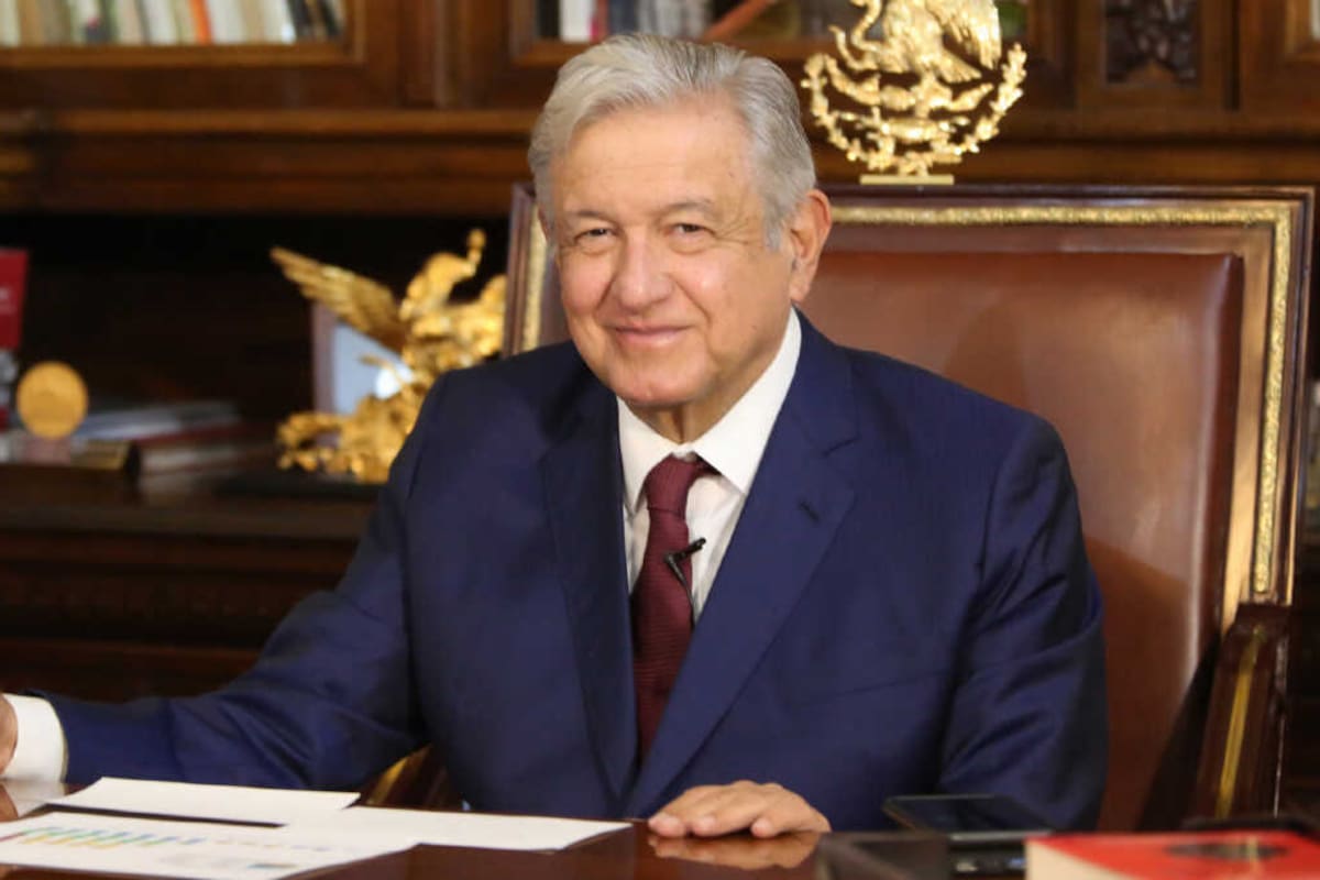 AMLO mejora; solo ha tenido febrícula y dolores de cabeza: Hugo López-Gatell