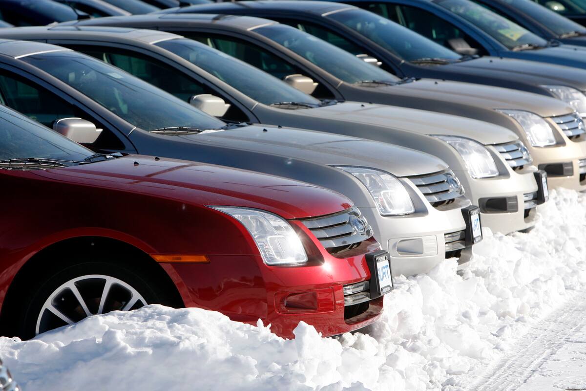 Planea Ford despidos en México