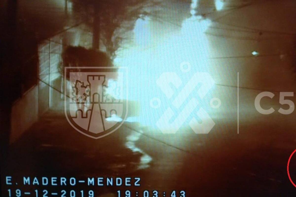 VIDEOS: Arde subestación de CFE en Iztapalapa, CDMX