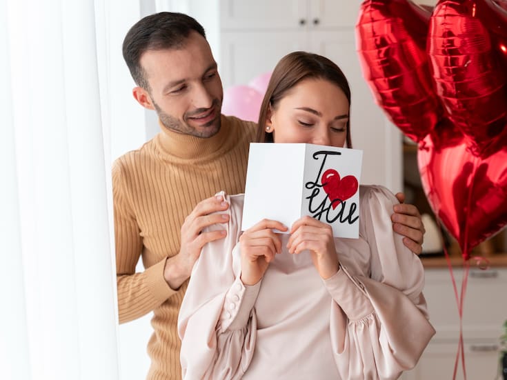 Regalos de San Valentín: Cómo evitar compras impulsivas y que tu dinero termine “en un cajón”