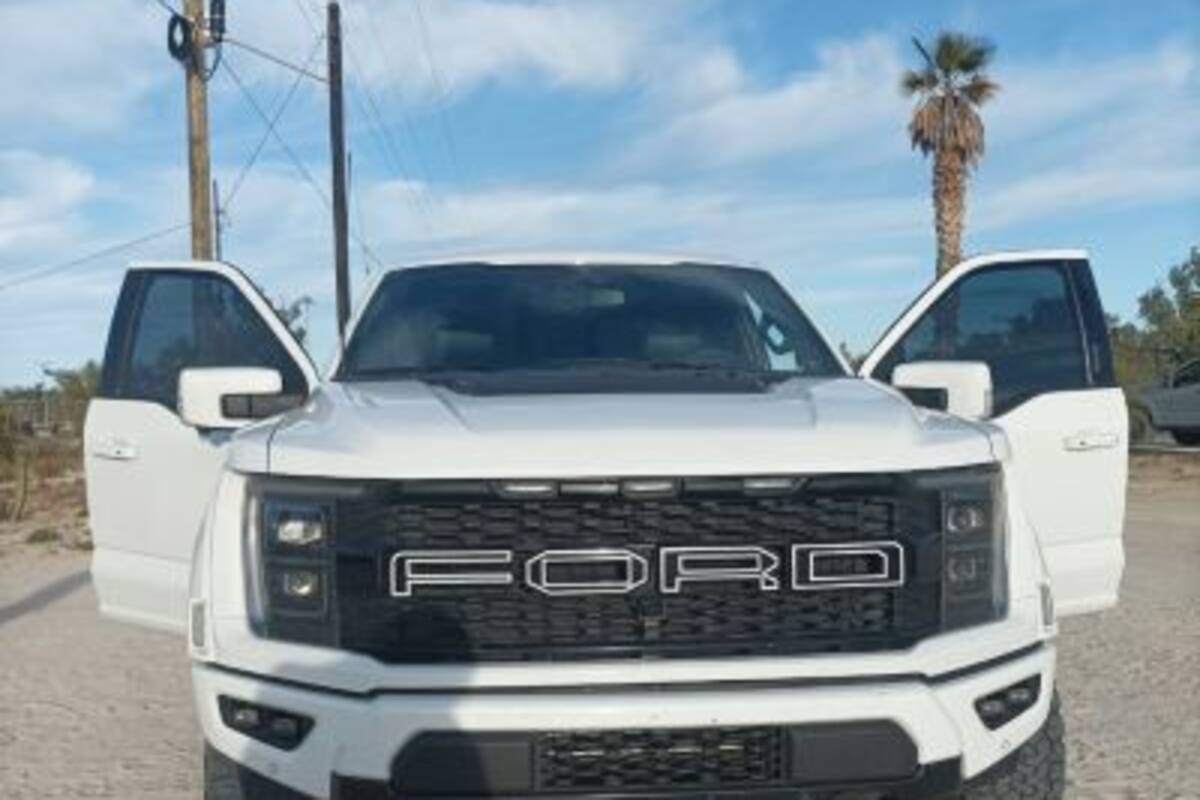 Recuperan camioneta robada tras persecución en San Felipe