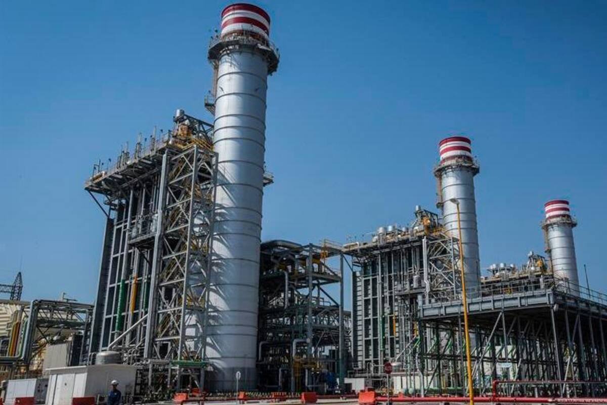 Sener acata suspensión indefinida de la reforma energética