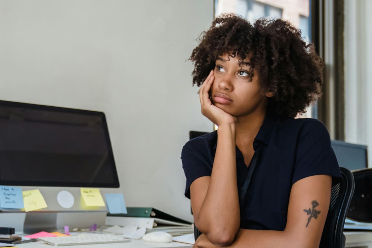 ¿Cuánto te deben pagar si trabajas en domingo en México?