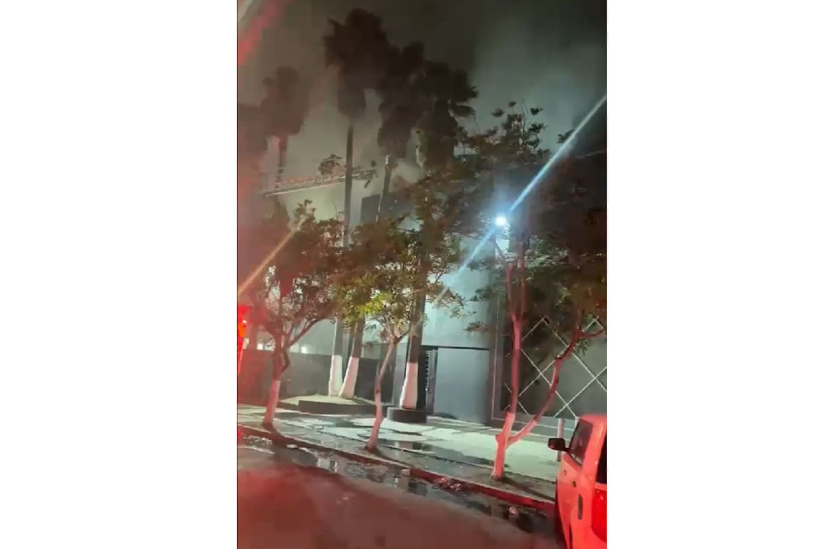 Bar en Zona del Río sufre daños tras incendio