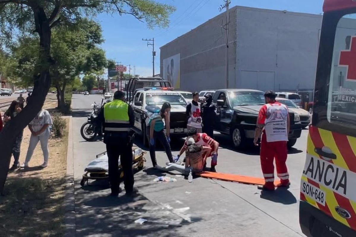 Peligra vida de joven atropellada en Nogales