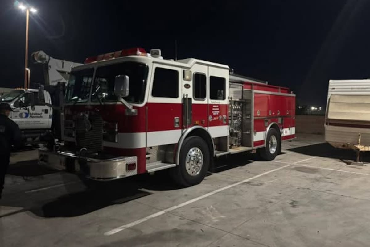 Donan equipo de EEUU a Bomberos de San Felipe