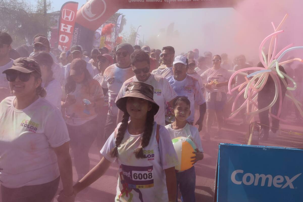 7 mil personas participan en ‘Corre Con Color’