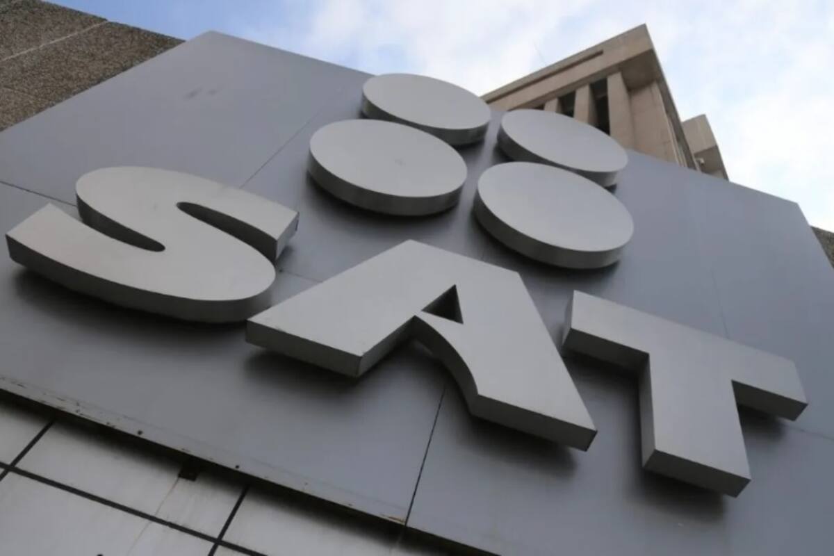 Reportan fallas en portal del SAT durante primer día de declaración anual