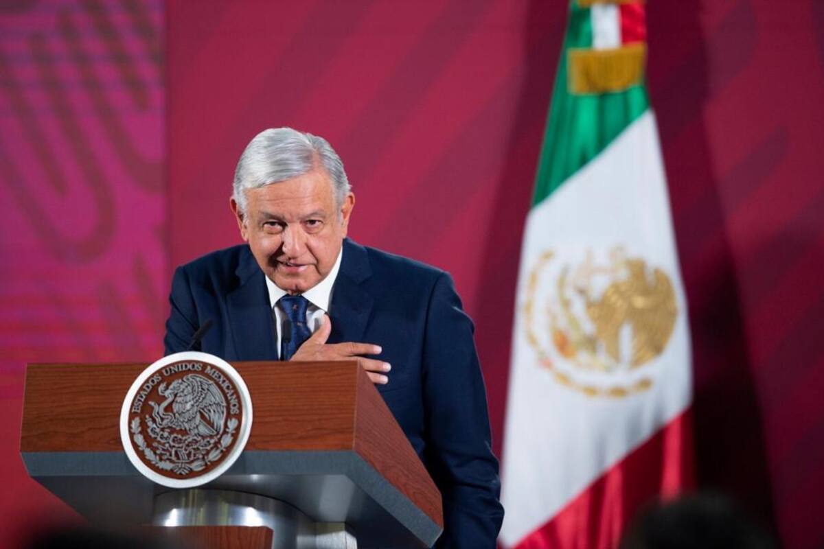 AMLO decretará permiso con goce de sueldo para adultos mayores ante Covid-19