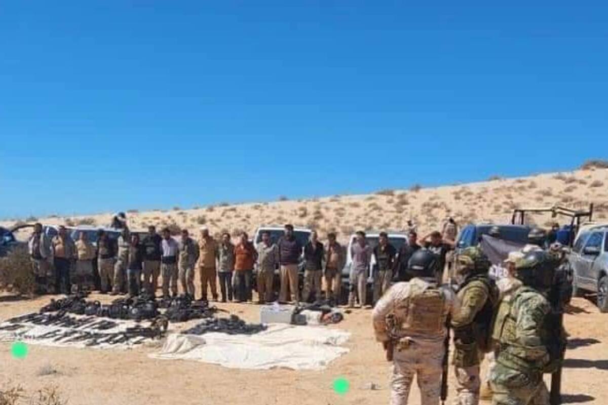 Detienen a 21 con armamento sofisticado en Golfo de Santa Clara