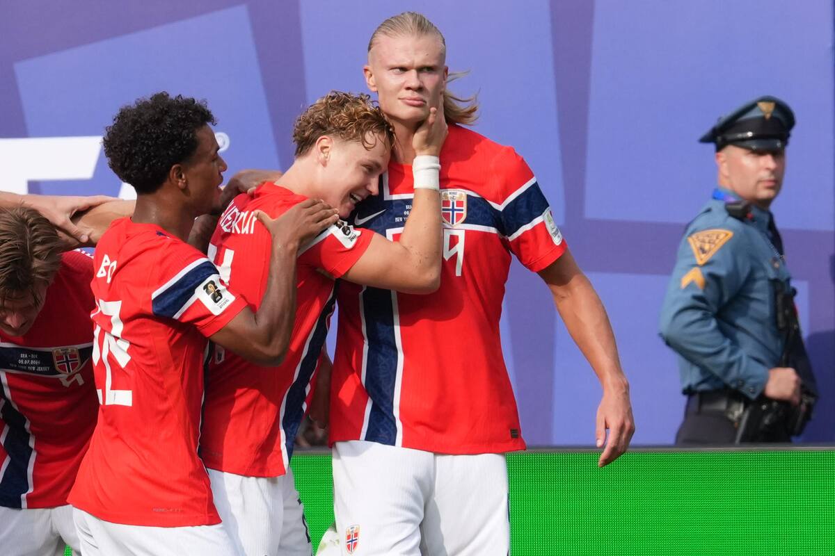 AMDEP8219. NUEVA JERSEY (ESTADOS UNIDOS), 05/07/2026.- Erling Haaland de Noruega celebra un gol este domingo, en un partido por los octavos de final del Mundial de la FIFA 2026 entre Brasil y Noruega en el estadio MetLife en Nueva Jersey (Estados Unidos). EFE/ Angel Colmenares