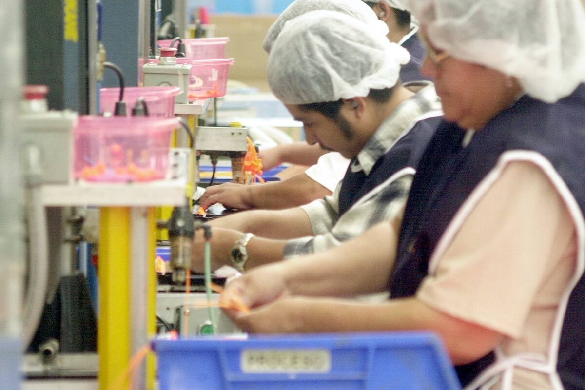 Destaca Baja California por salarios en el sector industrial