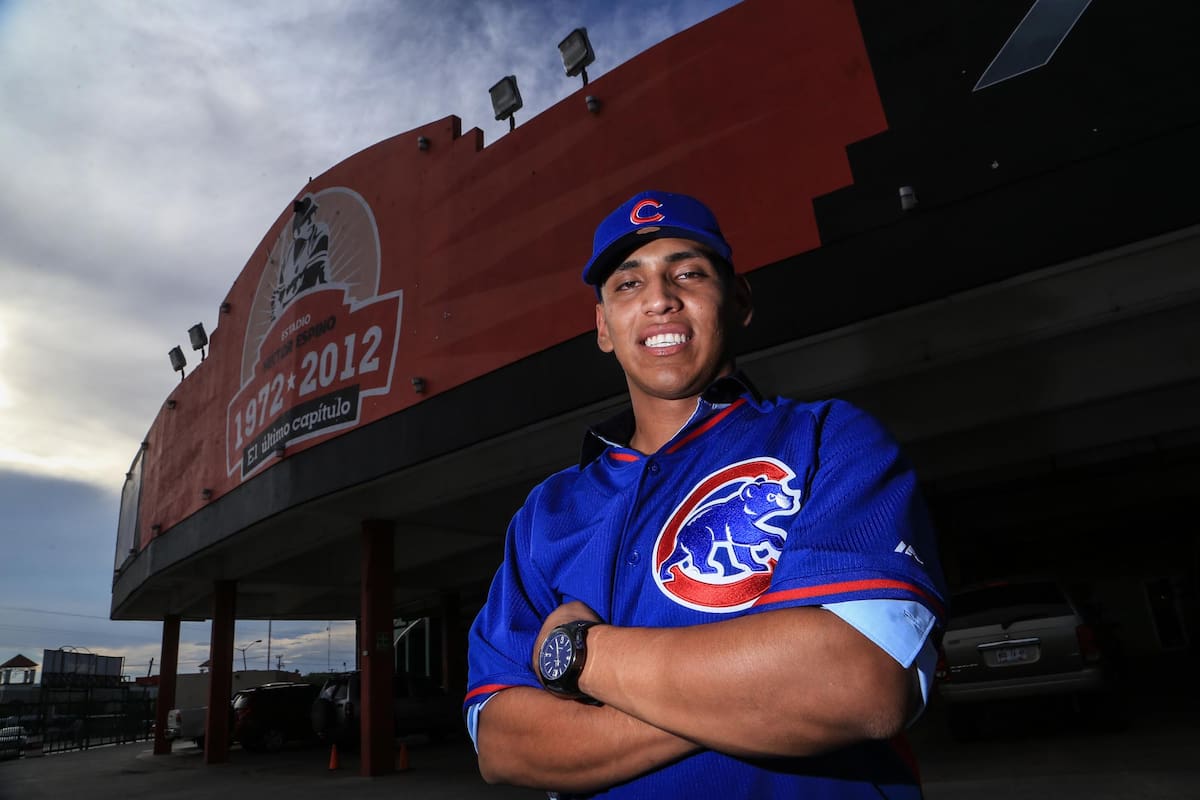 Hermosillense Isaac Paredes firma con Cachorros de Chicago del Beisbol de Grandes Ligas.
Foto: Luis Gutierrez
TodosLosDerechosReservados