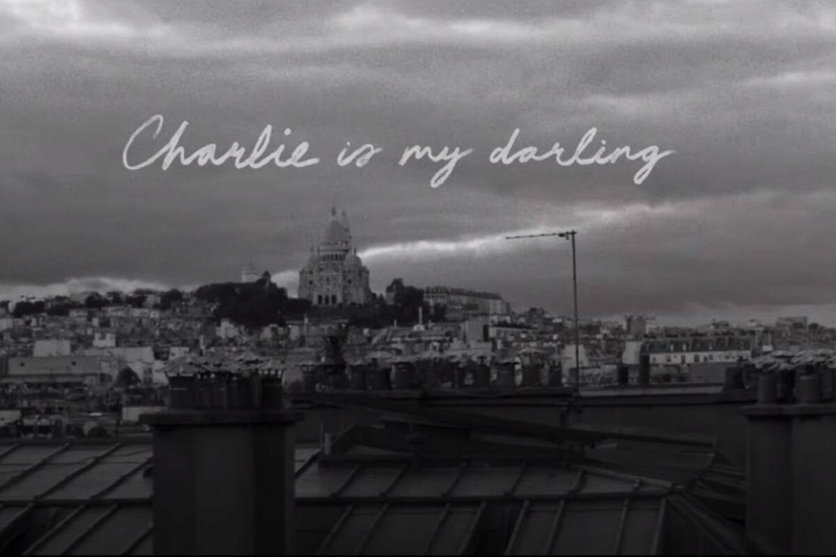 Los Rolling Stones homenajean a Charlie Watts en "Living in the Heart of Love"