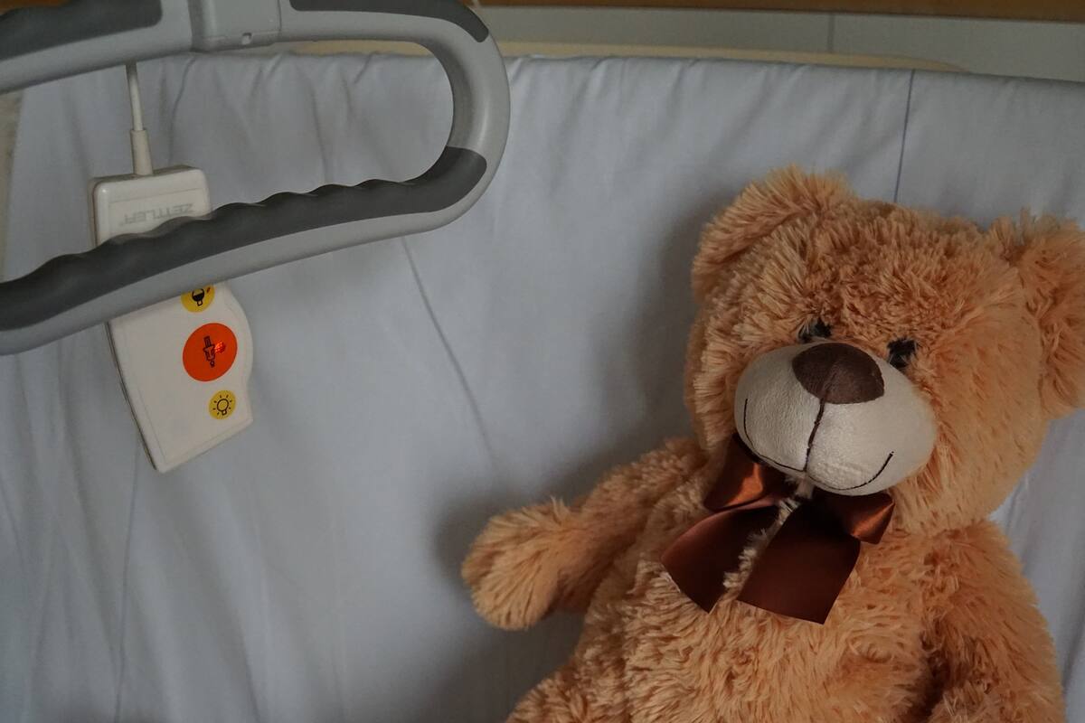 Niña de 6 años sigue hospitalizada tras intoxicarse supuestamente con mariguana