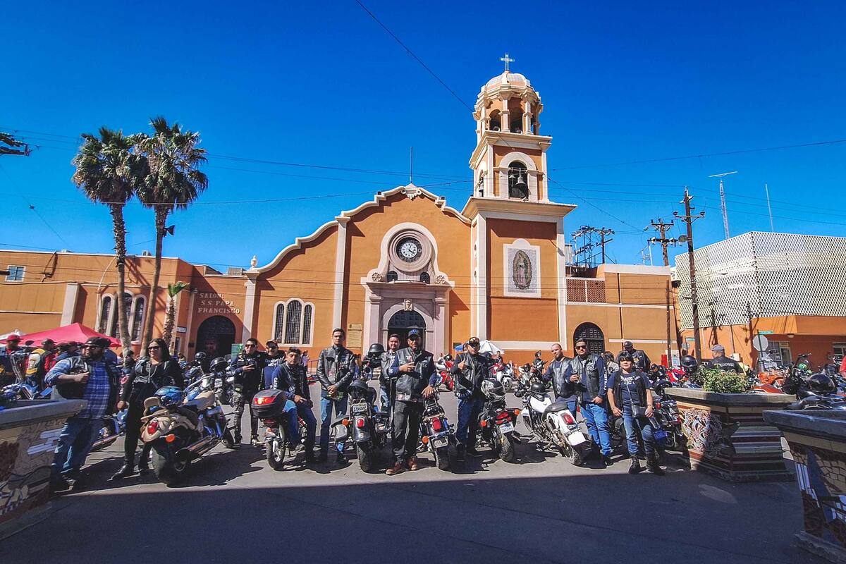 Celebran el Día del Motociclista en Mexicali