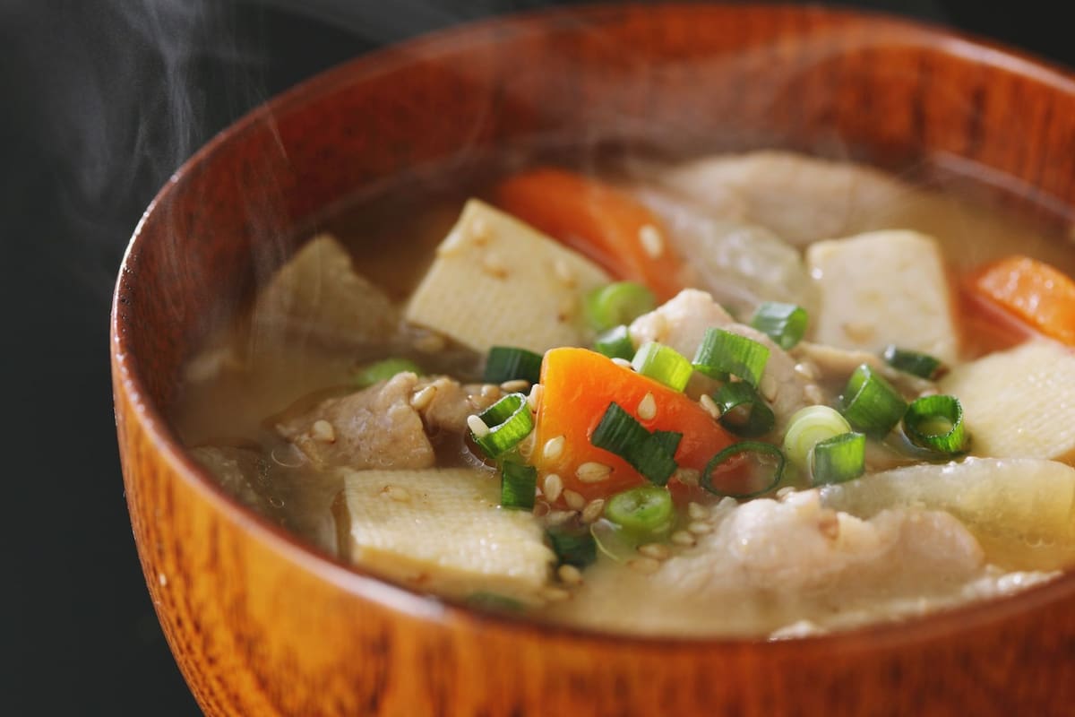 ¿Cuánto tiempo puede durar un caldo en buen estado?