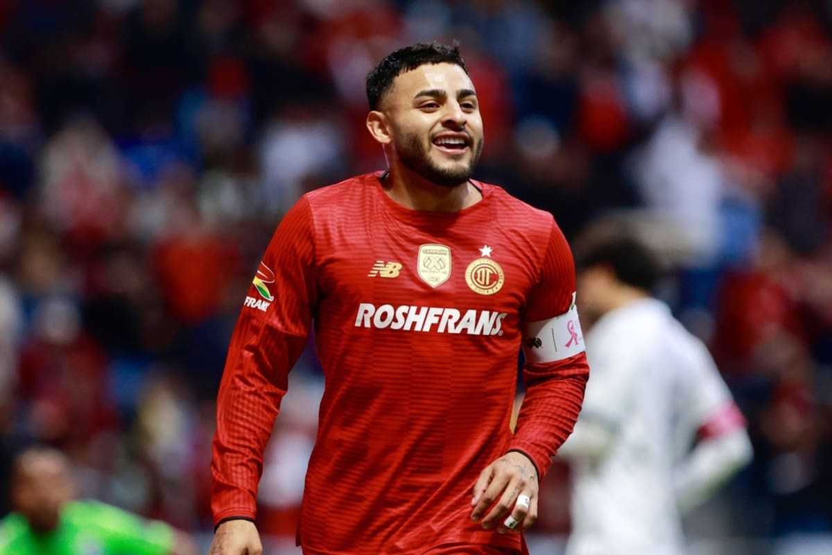 Cuerpo médico del Toluca revela más detalles de la lesión de Alexis Vega