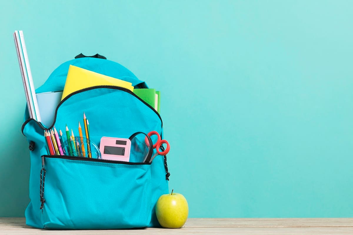 Arranca colecta de útiles escolares para estudiantes de Conalep