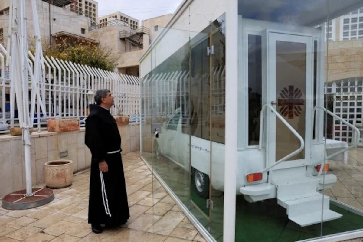 El Papamóvil de Francisco renace como “Vehículo de la Esperanza” para los niños de Gaza