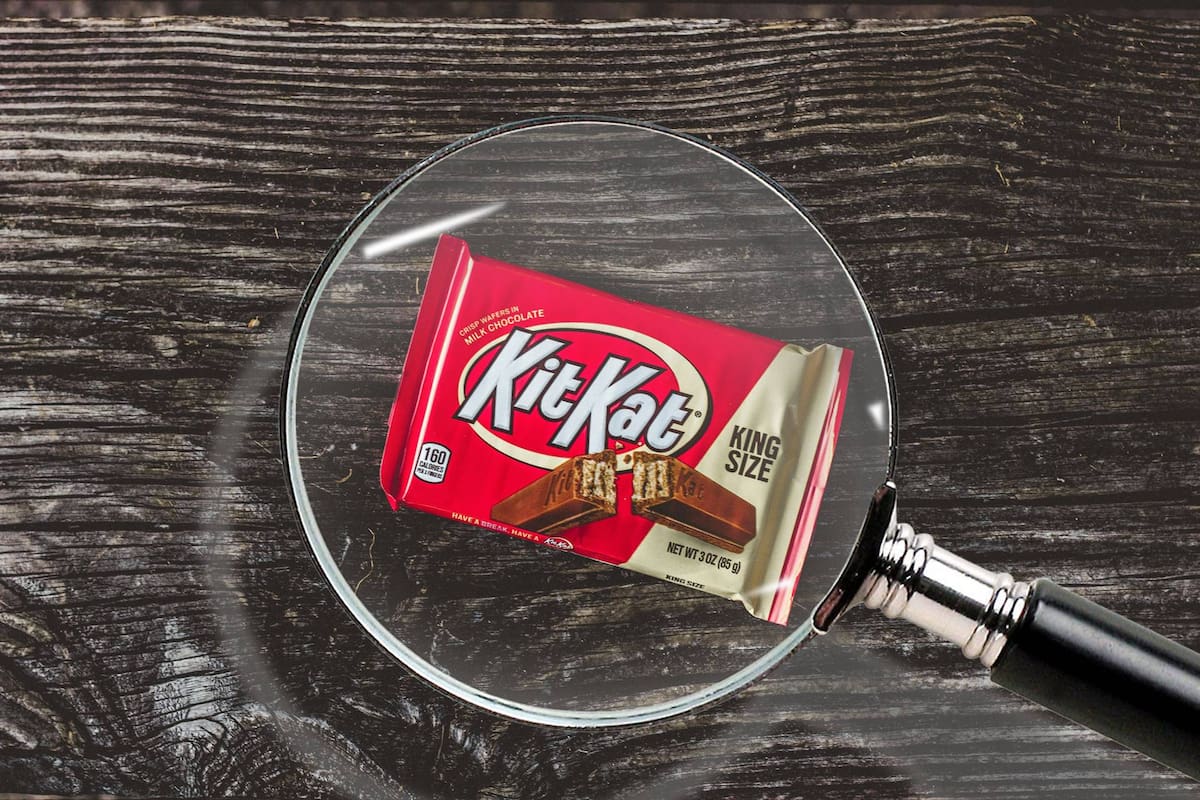 Si compras un KitKat, podría provenir del lote de 12 toneladas robado en Europa, lo que puedes verificar con herramienta de Nestlé y pide no comprarlos, o recuperarlos por cuenta propia
