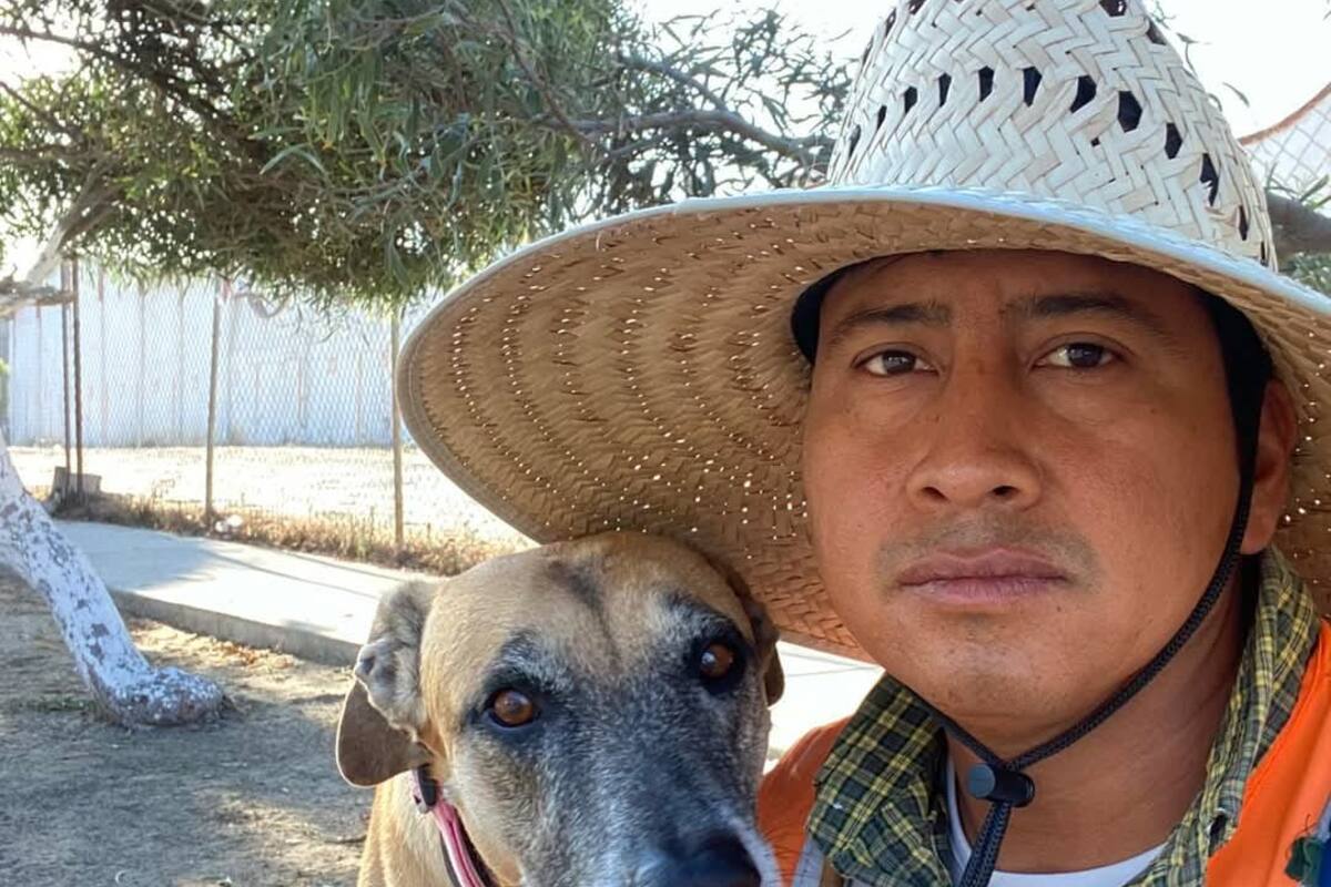 Exigen justicia por migrante asesinado en muro de Playas