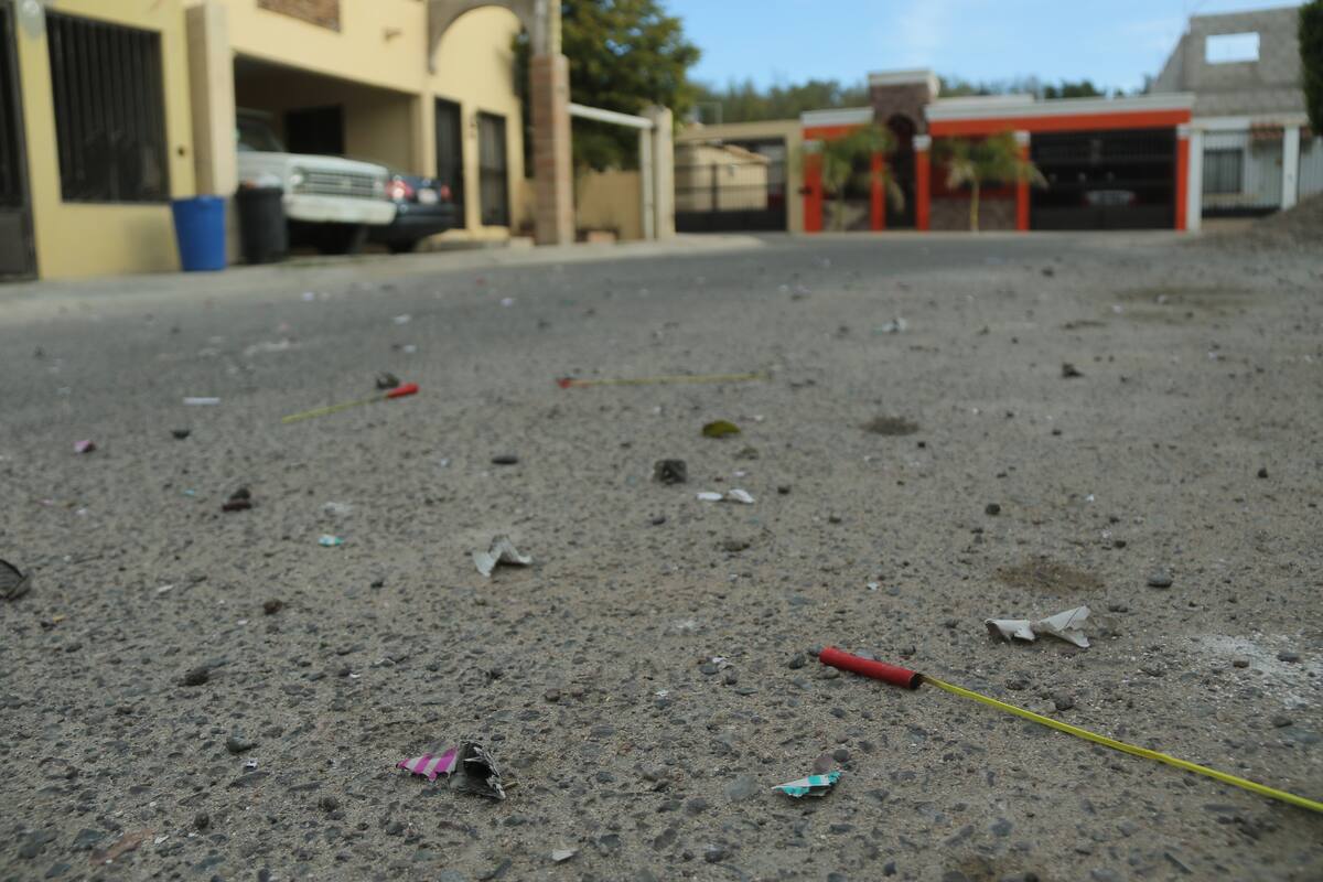 Adolescente sufre quemaduras por uso de pirotecnia en Cajeme